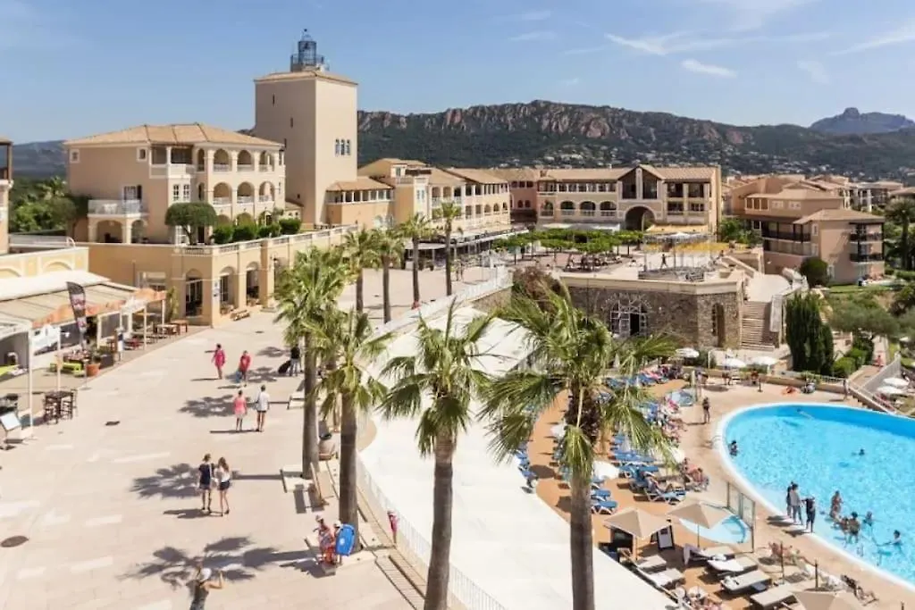 Superbe Appartement Village Cap Esterel 4P Climatise Saint-Raphaël Apartment
